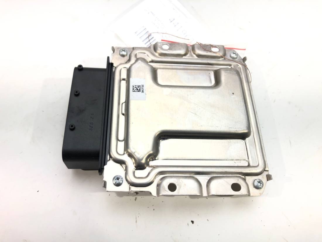 Блок керування модуль Mercedes E W212 A0009007006 — фото деталі 3