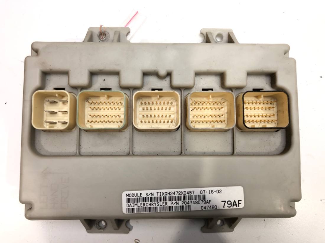 Блок керування модуль Chrysler Voyager P04748079AF