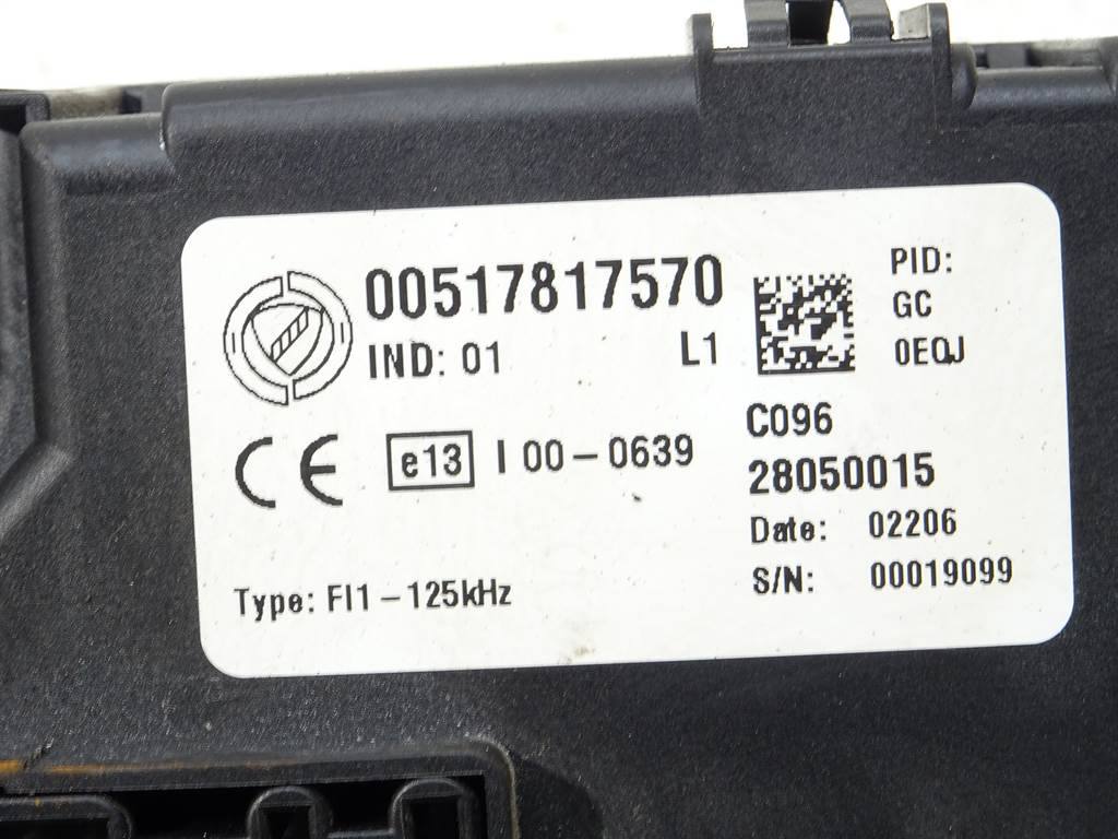 Блок керування модуль Fiat Punto 00517817570 — фото деталі 4