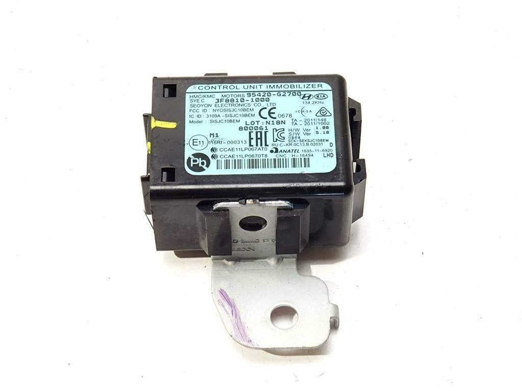 Блок керування модуль Hyundai I30 95420-G2700