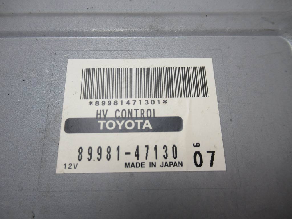 Блок керування модуль Toyota Prius 89981-47130 — фото деталі 2