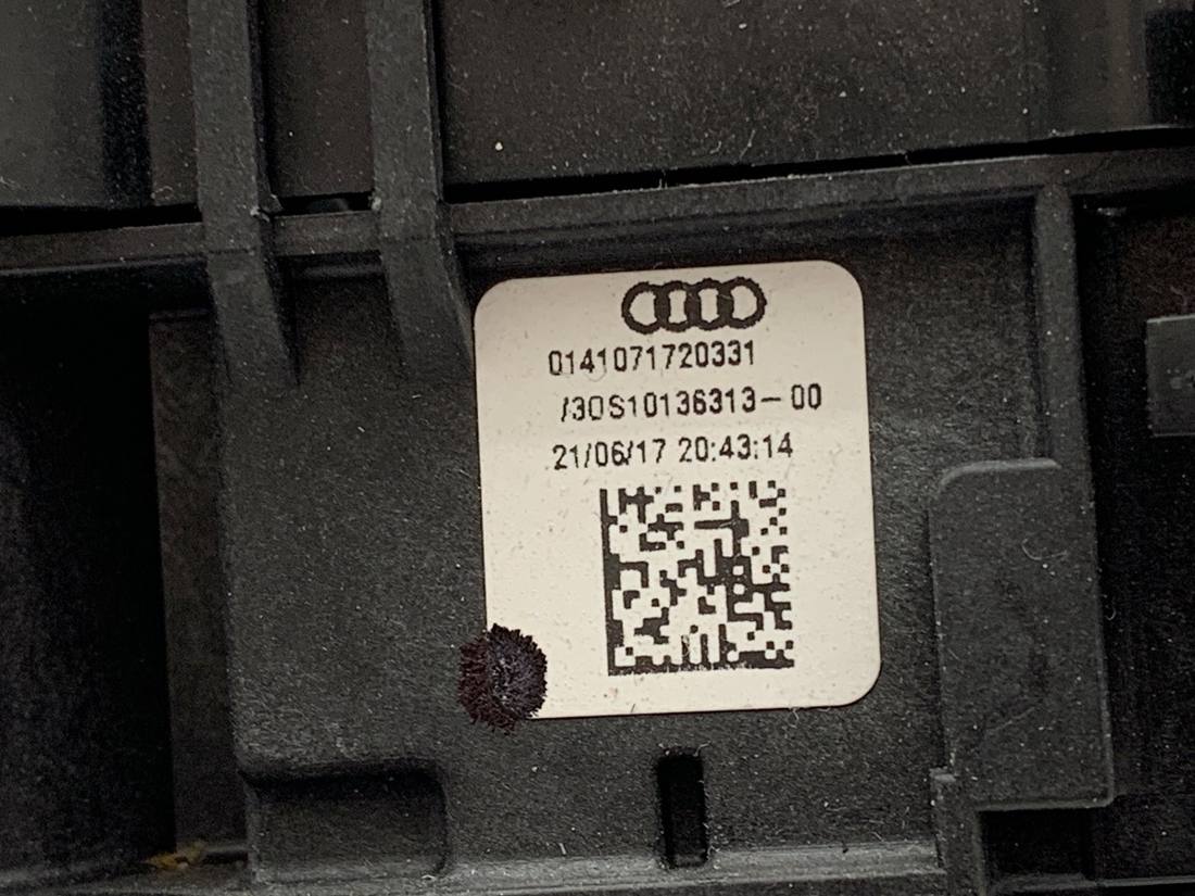 Тубус подрулевой блок переключателей Audi Q5 80A907129AT — фото детали 4