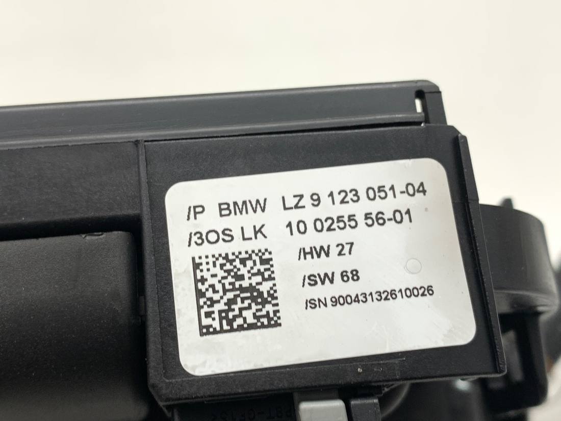 Тубус підрульовий блок перемикачів BMW X1 E84 9123051 — фото деталі 4