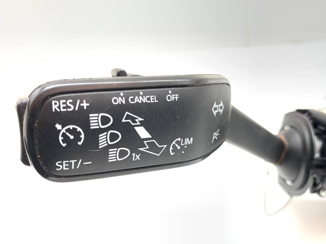 Тубус підрульовий блок перемикачів Volkswagen Golf 7 5Q0953521EQ — фото деталі 2