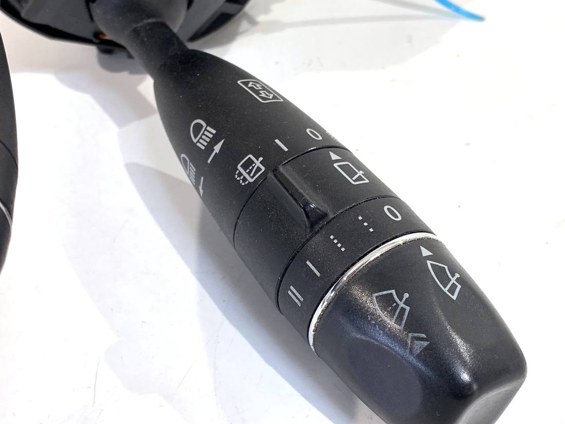 Тубус підрульовий блок перемикачів Mercedes E W212 A2129008602 — фото деталі 3