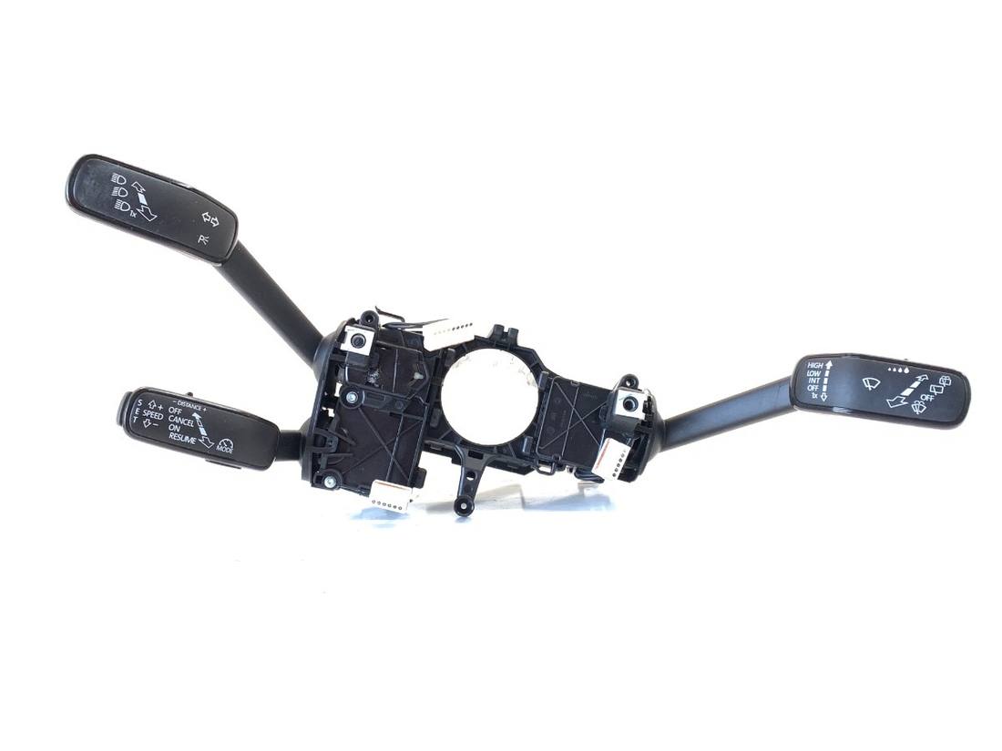 Тубус підрульовий блок перемикачів Skoda Kamiq 5Q0953502AL 5Q0953521FR