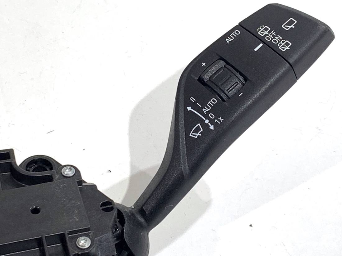 Тубус подрулевой блок переключателей BMW X5 F95 9436672 — фото детали 3