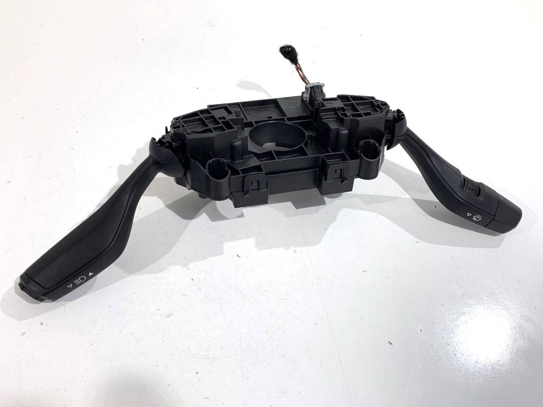 Тубус подрулевой блок переключателей BMW X5 F95 9436672 — фото детали 5