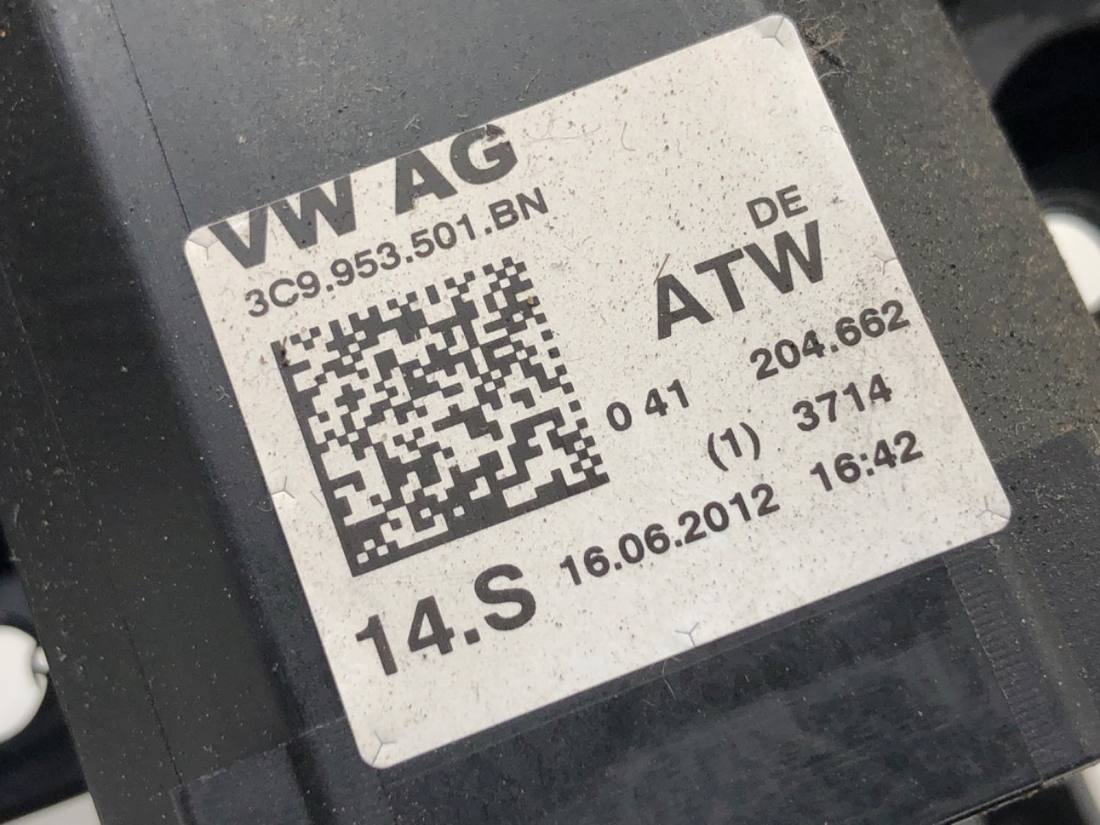 Тубус підрульовий блок перемикачів Volkswagen Passat B7 3C9953501BN 3C9953502B — фото деталі 6