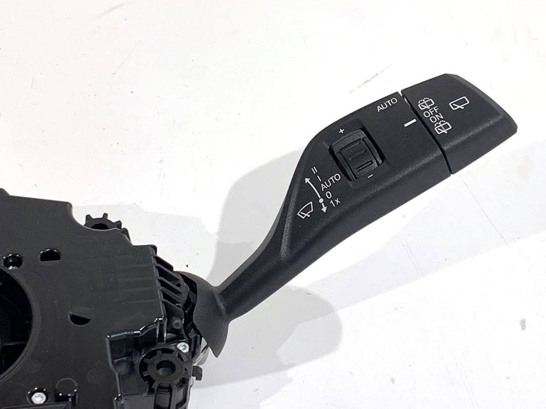 Тубус підрульовий блок перемикачів BMW 5 G30 9472543 — фото деталі 3