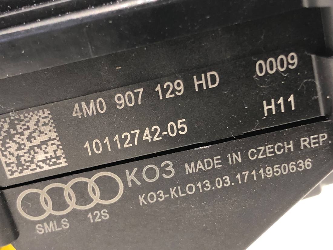 Тубус підрульовий блок перемикачів Audi A4 B9 4M0907129HD — фото деталі 6