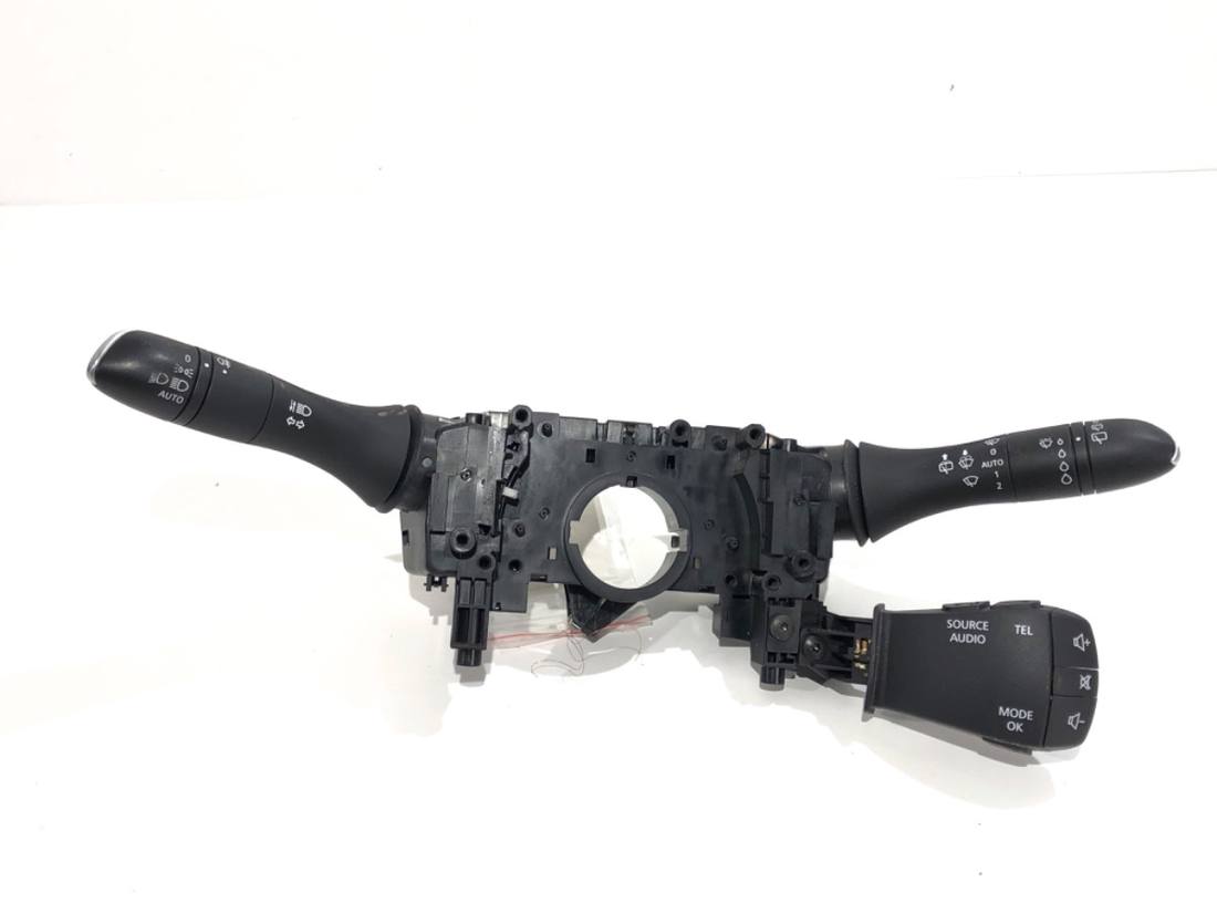 Тубус підрульовий блок перемикачів Renault Megane 4 255674375R