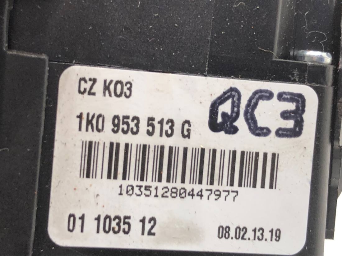 Тубус підрульовий блок перемикачів Volkswagen Golf 5 1K0953503EP — фото деталі 10