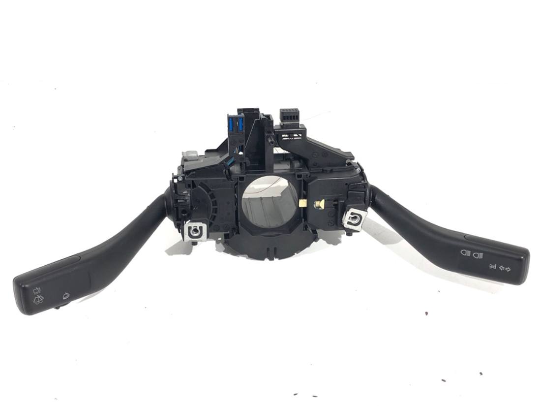Тубус підрульовий блок перемикачів Volkswagen Golf 5 1K0953519