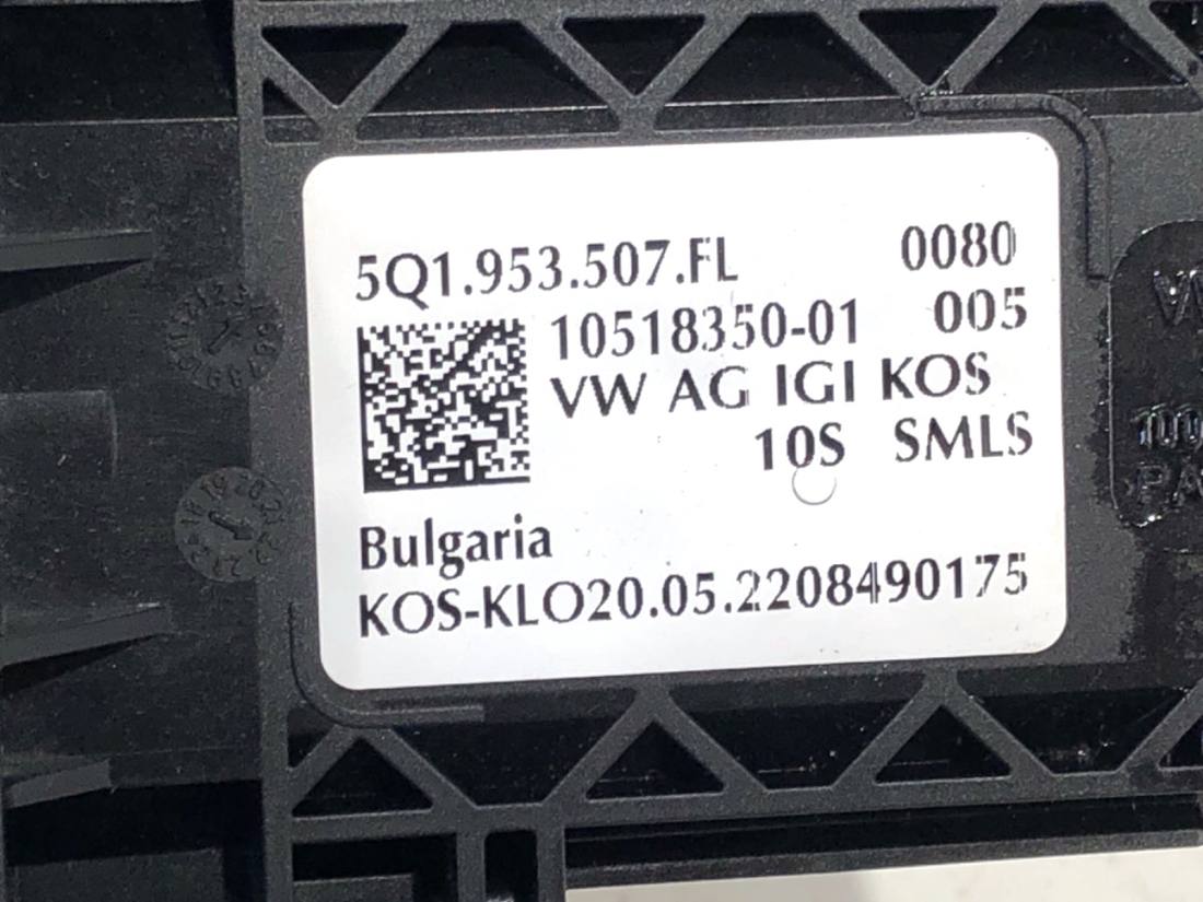 Тубус підрульовий блок перемикачів Volkswagen Golf 8 5Q1953507FL — фото деталі 6