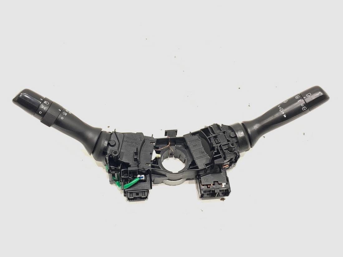 Тубус підрульовий блок перемикачів Toyota Aygo 0H030-17J087