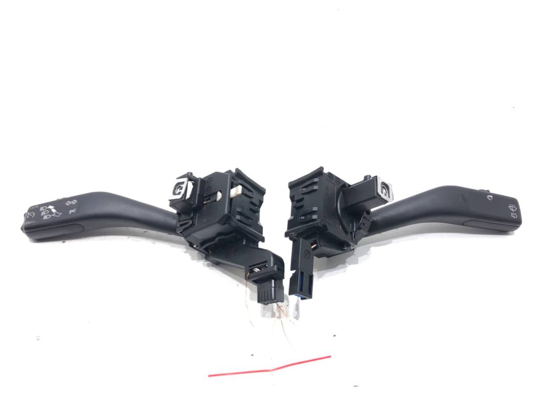 Тубус підрульовий блок перемикачів Seat Leon 1K0953513F