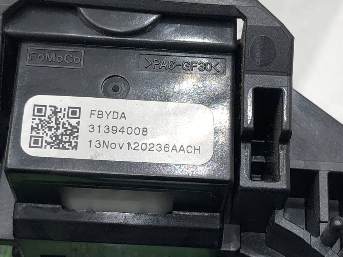 Тубус підрульовий блок перемикачів Volvo XC60 31343022 — фото деталі 6