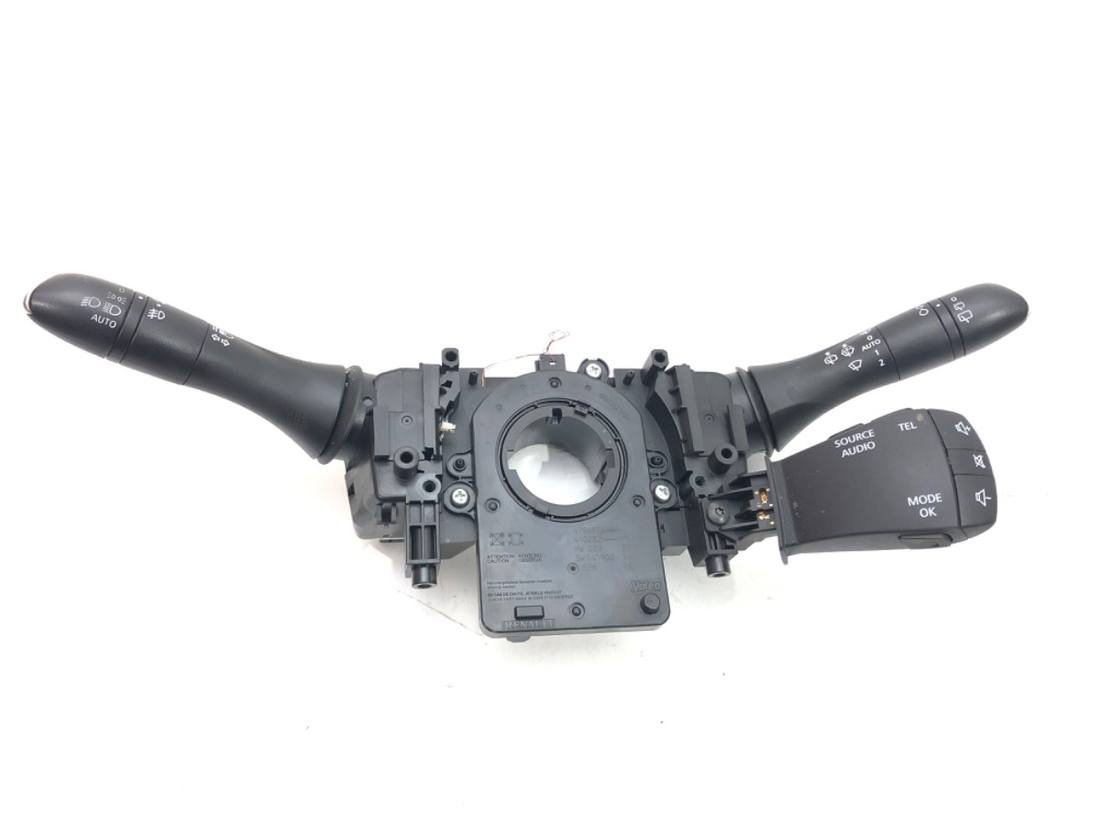 Тубус підрульовий блок перемикачів Renault Kadjar 255678341R