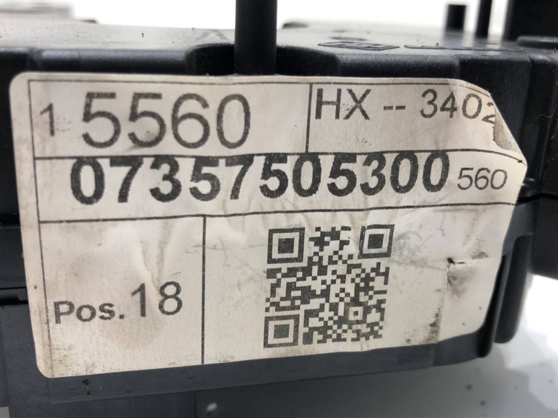 Тубус підрульовий блок перемикачів Jeep Compass 07357505300 — фото деталі 6