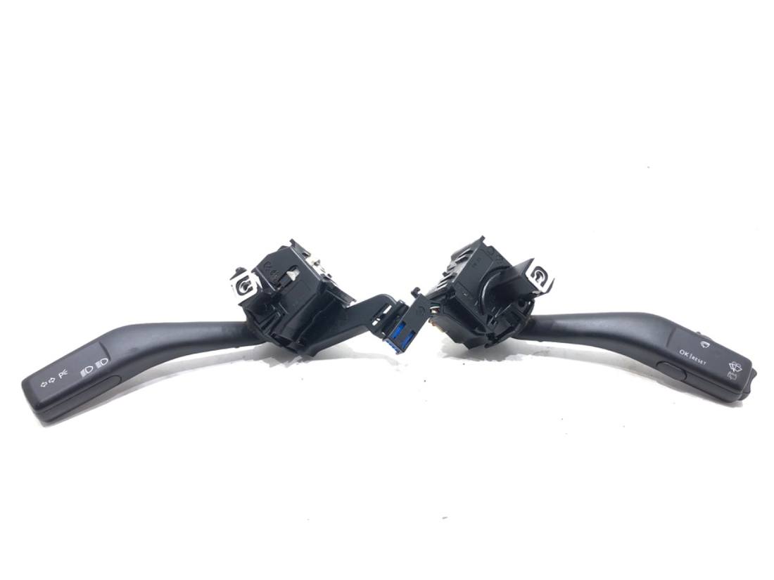 Тубус підрульовий блок перемикачів Volkswagen Golf 5 1K0953519A 1K0953513