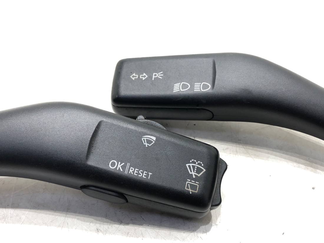 Тубус підрульовий блок перемикачів Volkswagen Golf 5 1K0953519A 1K0953513 — фото деталі 2