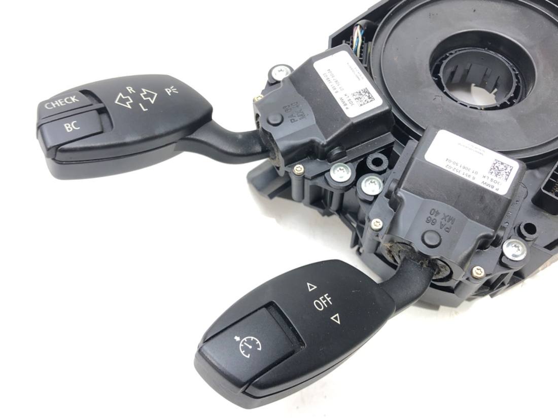 Тубус подрулевой блок переключателей BMW 5 E60 6977313 — фото детали 2