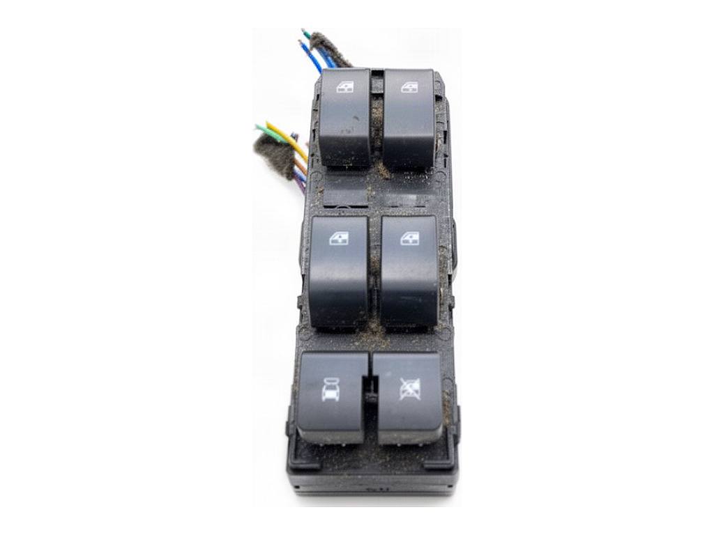 Блок кнопок склопідйомників Chevrolet Captiva 202005436