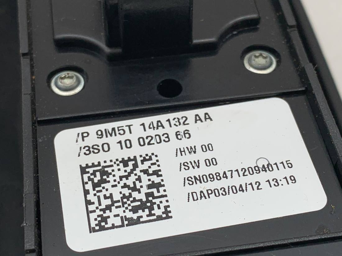 Блок кнопок склопідйомників Ford Kuga 9M5T-14A132-AA — фото деталі 4