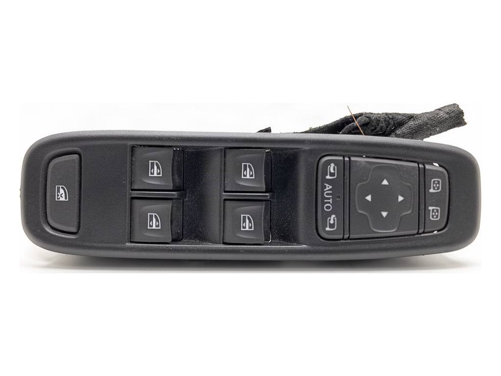 Блок кнопок стеклоподъемников Dacia Duster 809617787R