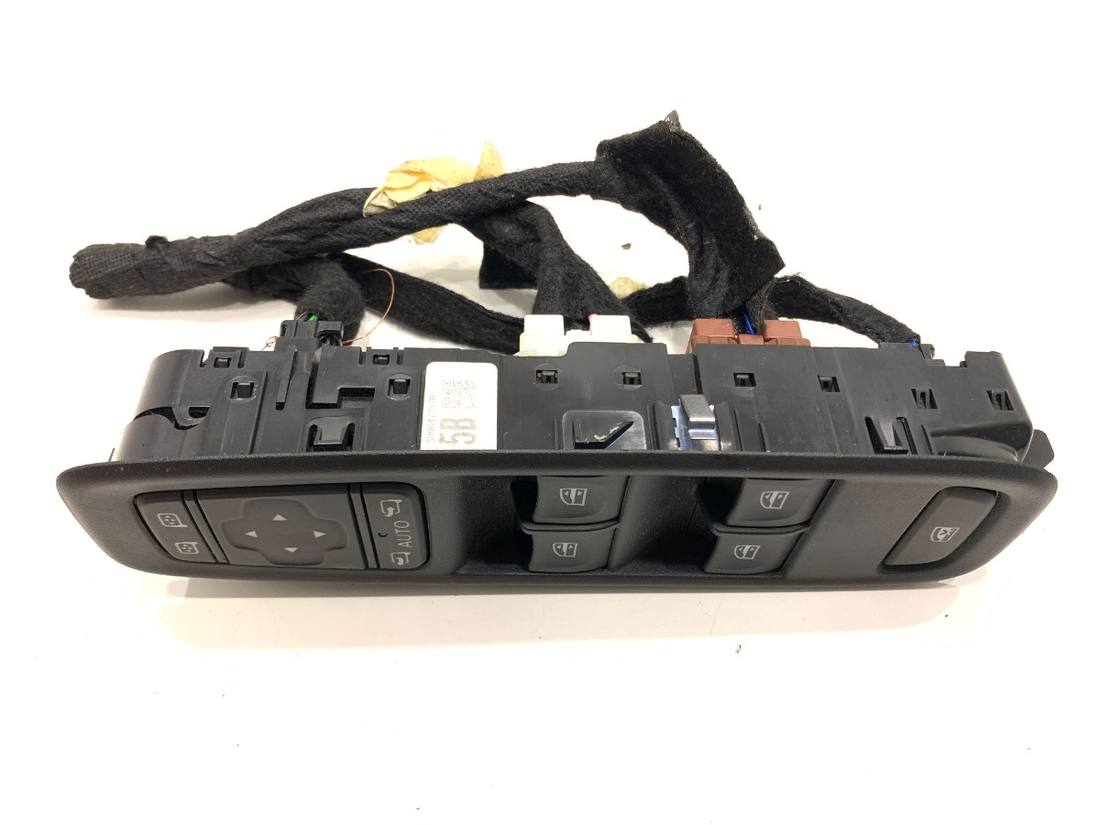 Блок кнопок стеклоподъемников Dacia Duster 809617787R — фото детали 2