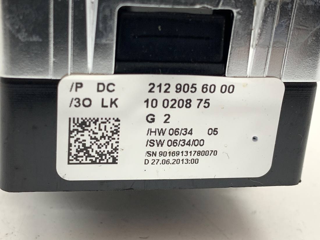 Блок кнопок стеклоподъемников Mercedes CLS C218 2129056000 — фото детали 4