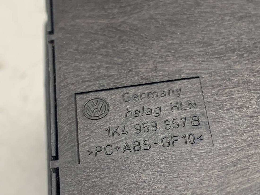 Блок кнопок стеклоподъемников Volkswagen Tiguan 1K0959565K — фото детали 4