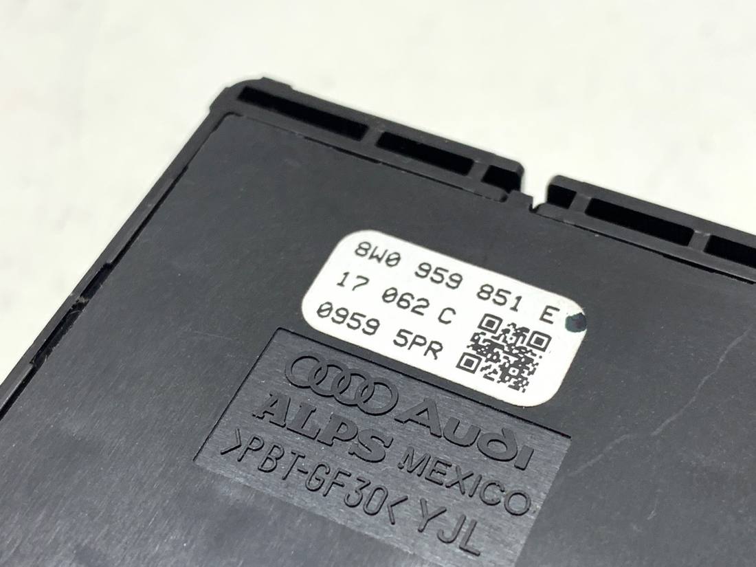 Блок кнопок склопідйомників Audi A4 B9 8W0959851E — фото деталі 4