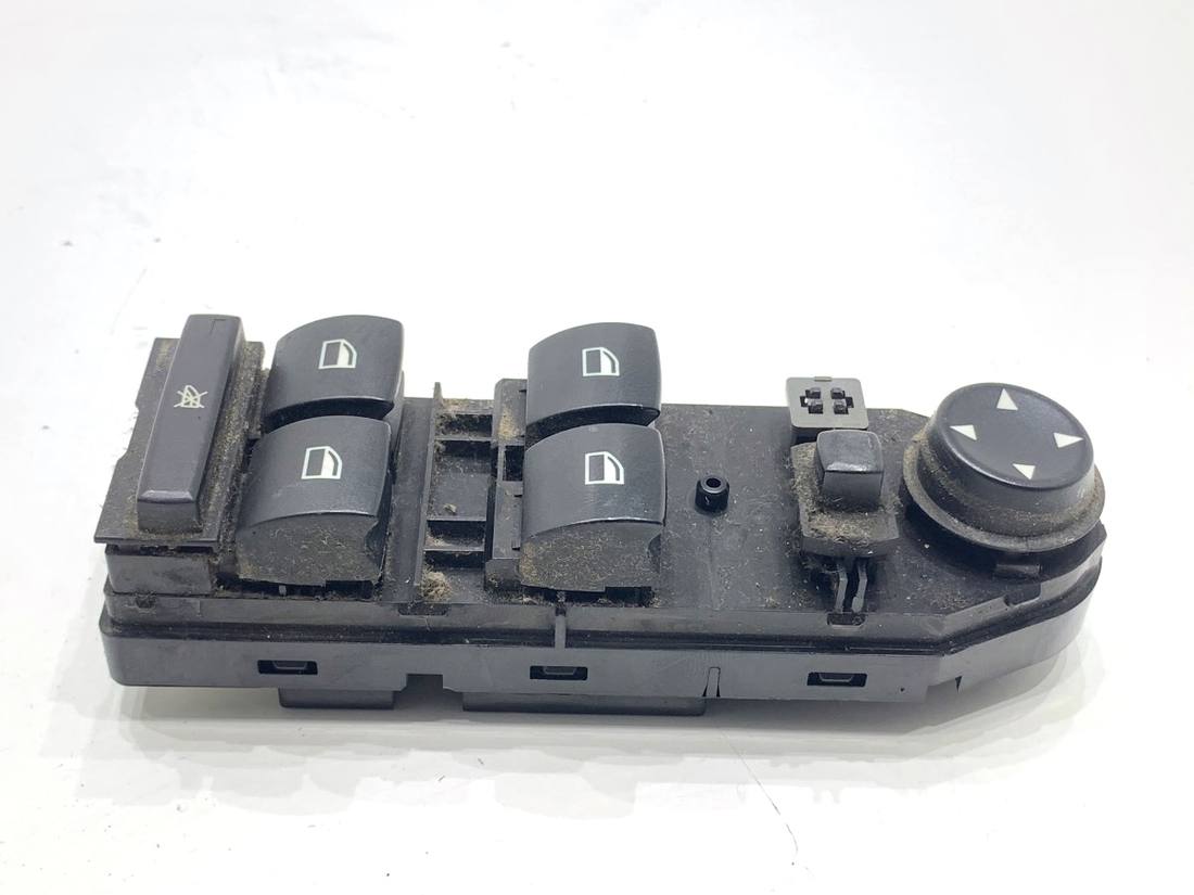 Блок кнопок стеклоподъемников BMW 5 E60 6943262