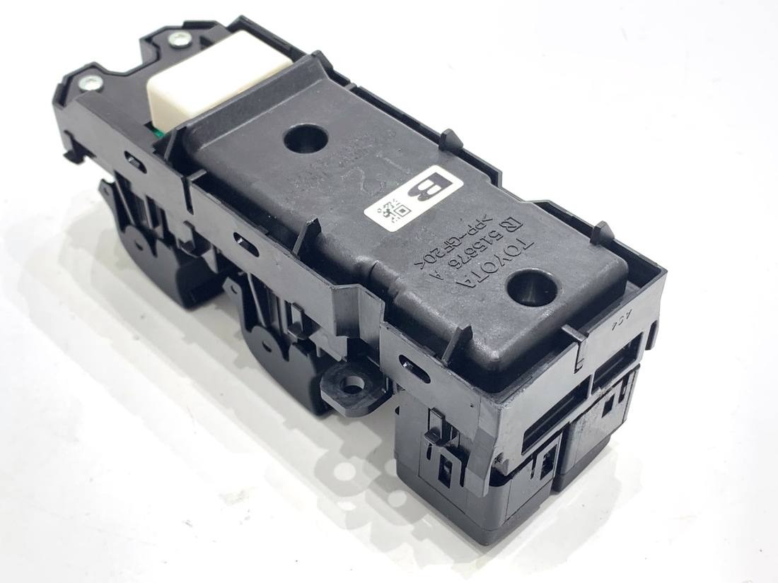 Блок кнопок стеклоподъемников Toyota Camry 84040-33170 — фото детали 3