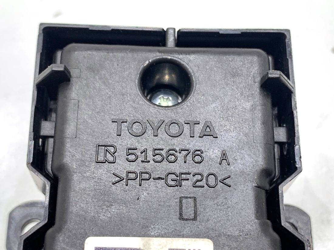 Блок кнопок стеклоподъемников Toyota Camry 84040-33170 — фото детали 6