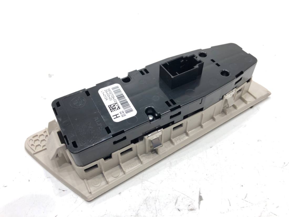 Блок кнопок склопідйомників BMW 5 G30 6832728 — фото деталі 2