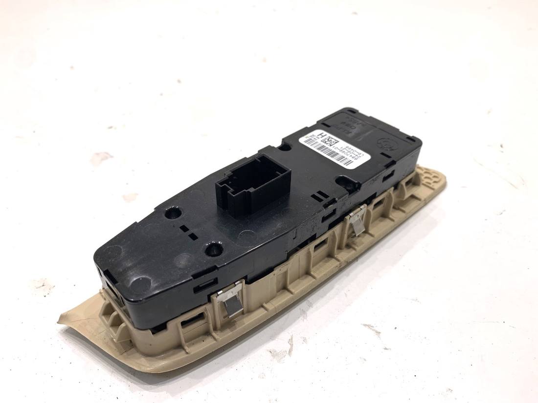 Блок кнопок стеклоподъемников BMW 5 G30 6847099 — фото детали 2
