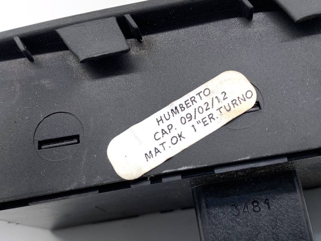 Блок кнопок склопідйомників Volkswagen Jetta 1K4959857B — фото деталі 5