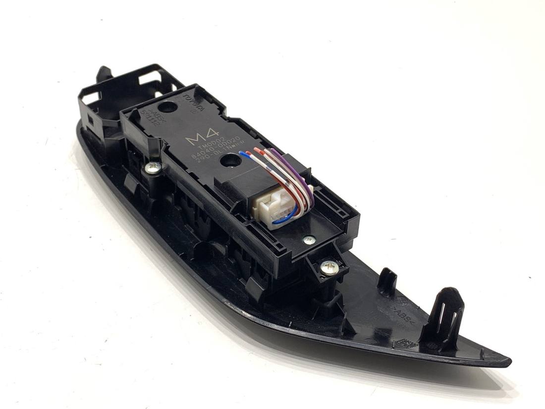 Блок кнопок склопідйомників Toyota Yaris 3 84040-0D020 — фото деталі 3