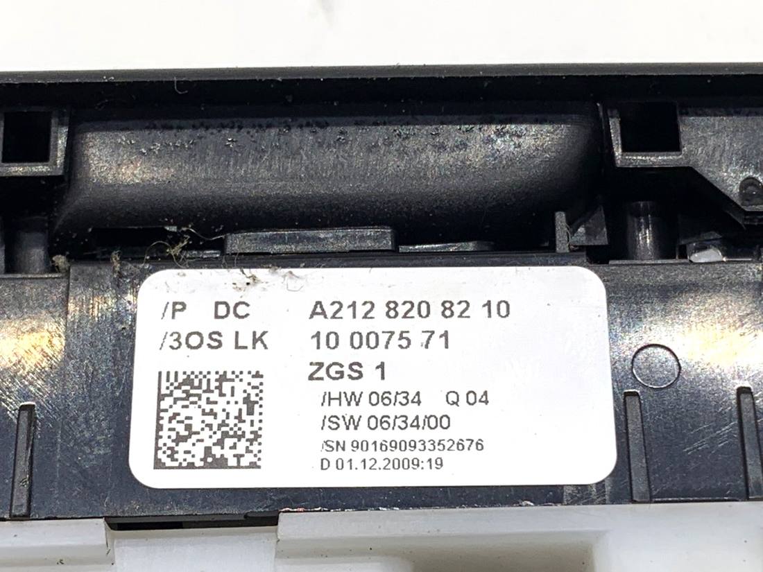 Блок кнопок стеклоподъемников Mercedes E W212 A2128208210 — фото детали 5