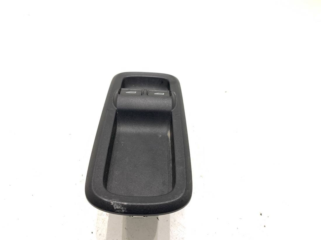Блок кнопок склопідйомників Ford Fiesta BA6T-14A132-AC