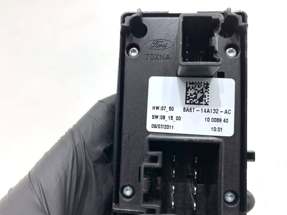 Блок кнопок склопідйомників Ford Fiesta BA6T-14A132-AC — фото деталі 5