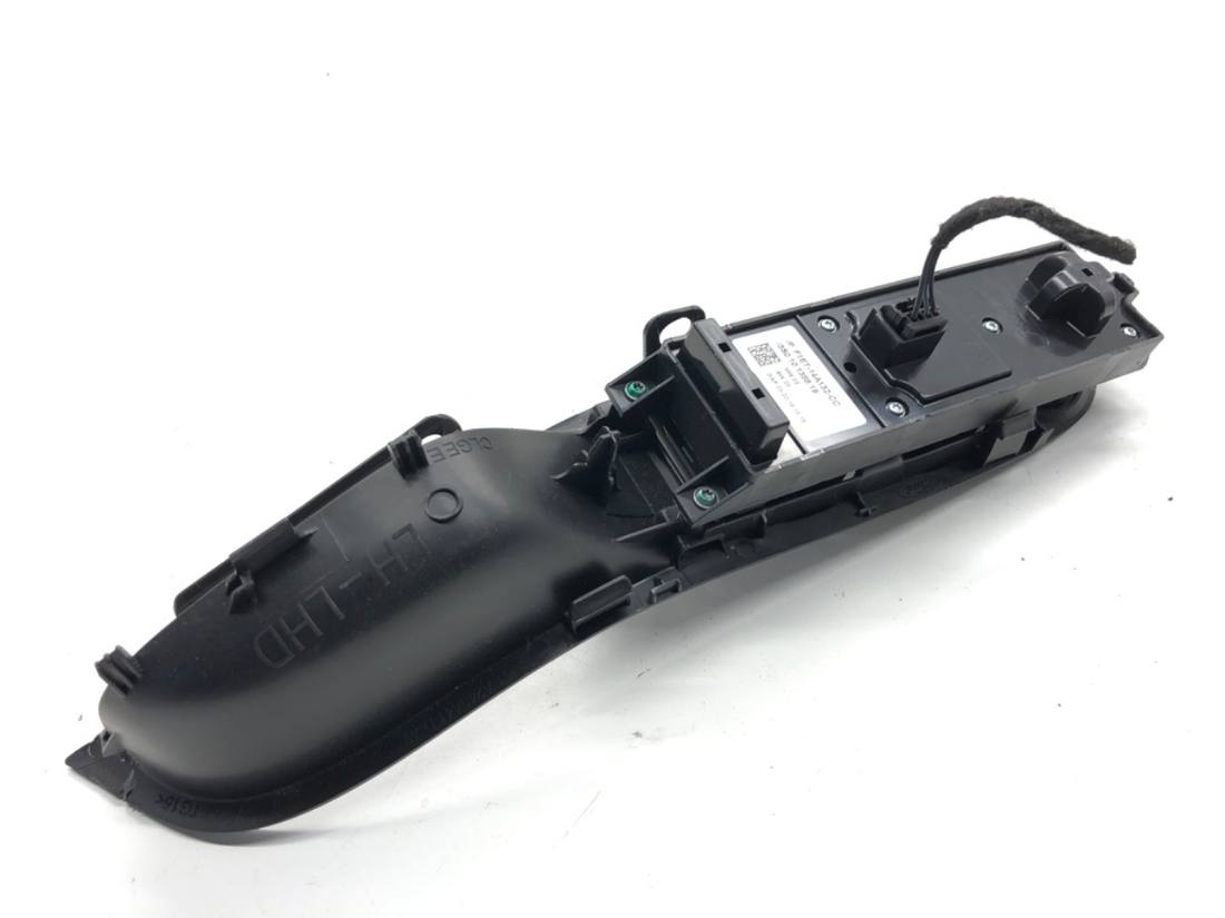 Блок кнопок склопідйомників Ford Focus F1ET-14A132-CC — фото деталі 3