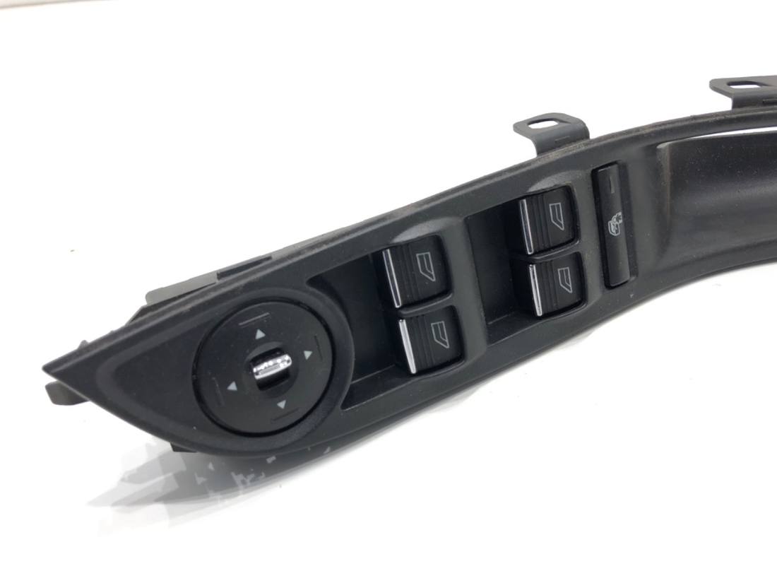 Блок кнопок стеклоподъемников Ford Focus AM5T-14A132-BB — фото детали 2