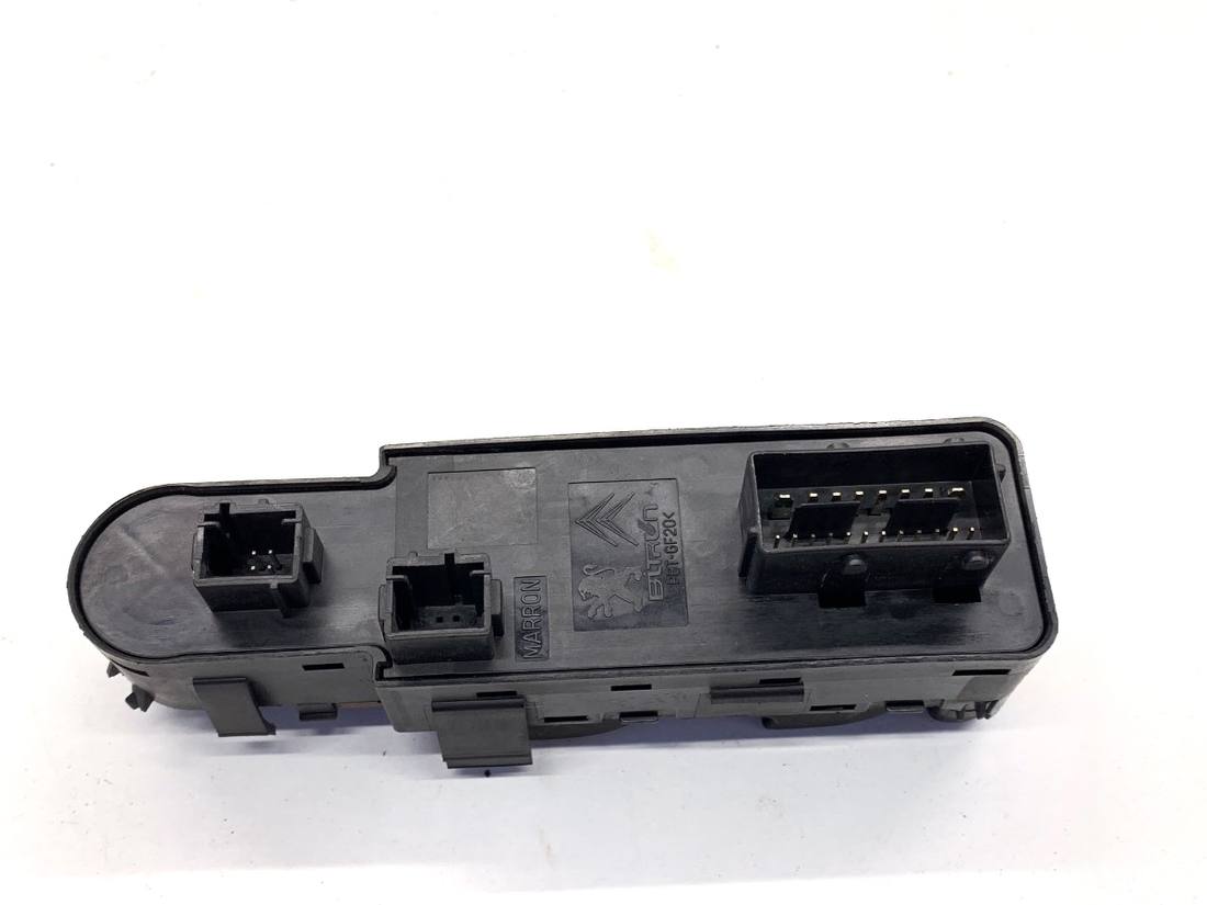 Блок кнопок стеклоподъемников Peugeot 308 96644915XT — фото детали 4