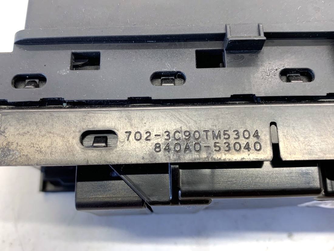 Блок кнопок склопідйомників Lexus IS 840A0-53040 — фото деталі 5