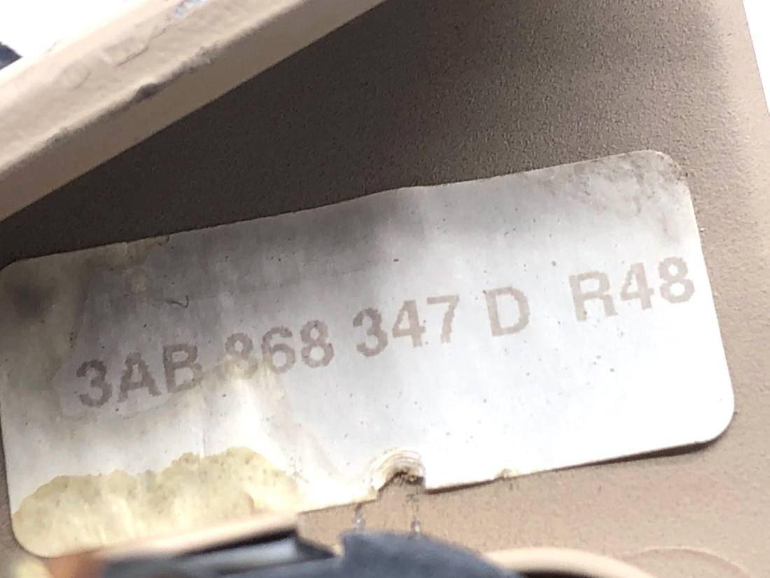 Блок кнопок склопідйомників Volkswagen Passat B7 3AB868347D — фото деталі 3