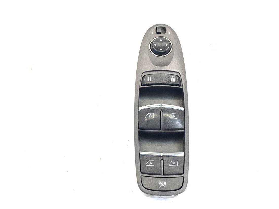 Блок кнопок склопідйомників Infiniti Q50 254014GA6A